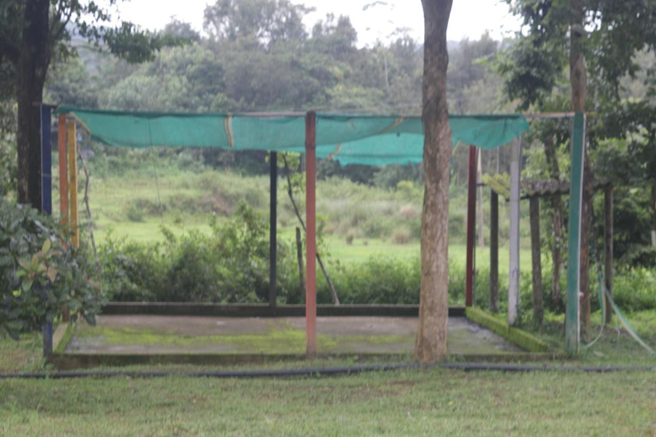 StoneAge Resort Ballupet Sakleshpur Exterior foto