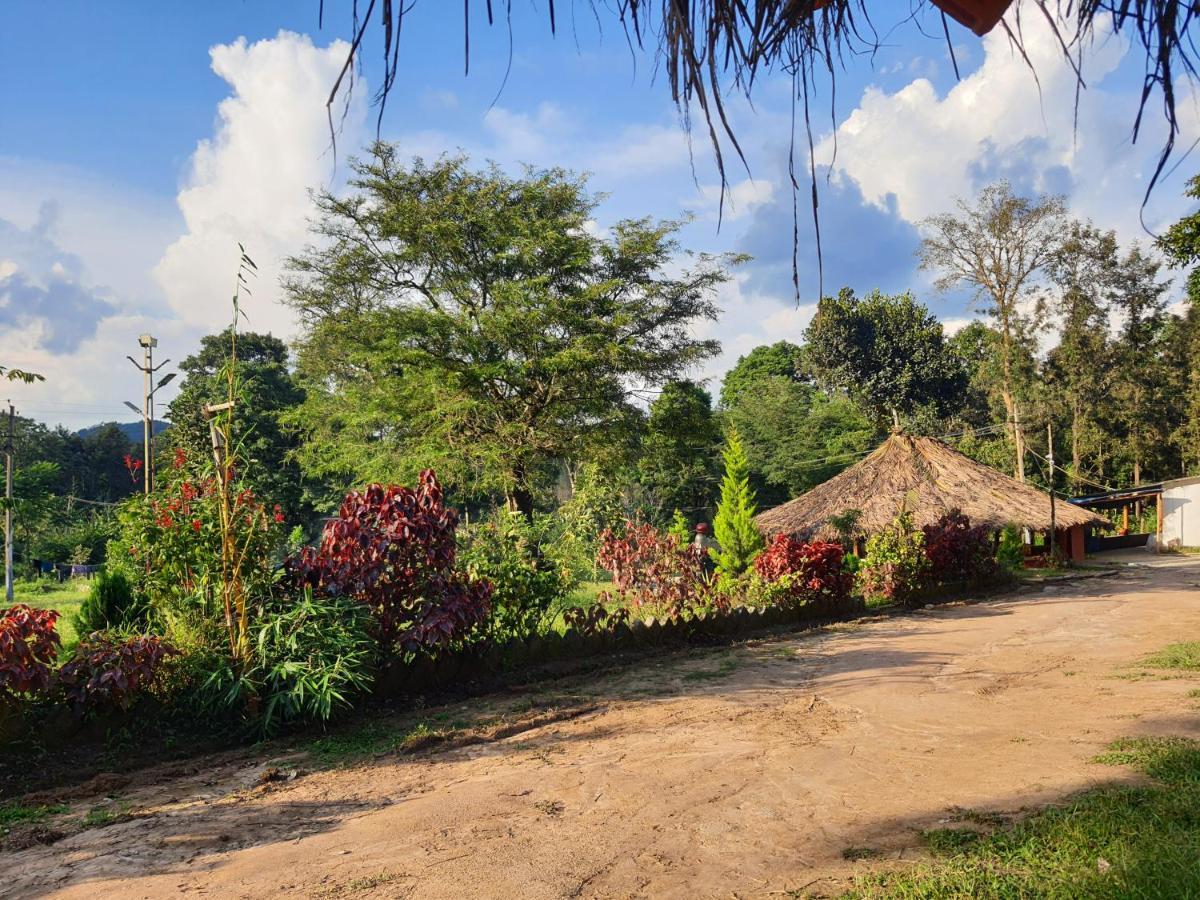 StoneAge Resort Ballupet Sakleshpur Exterior foto