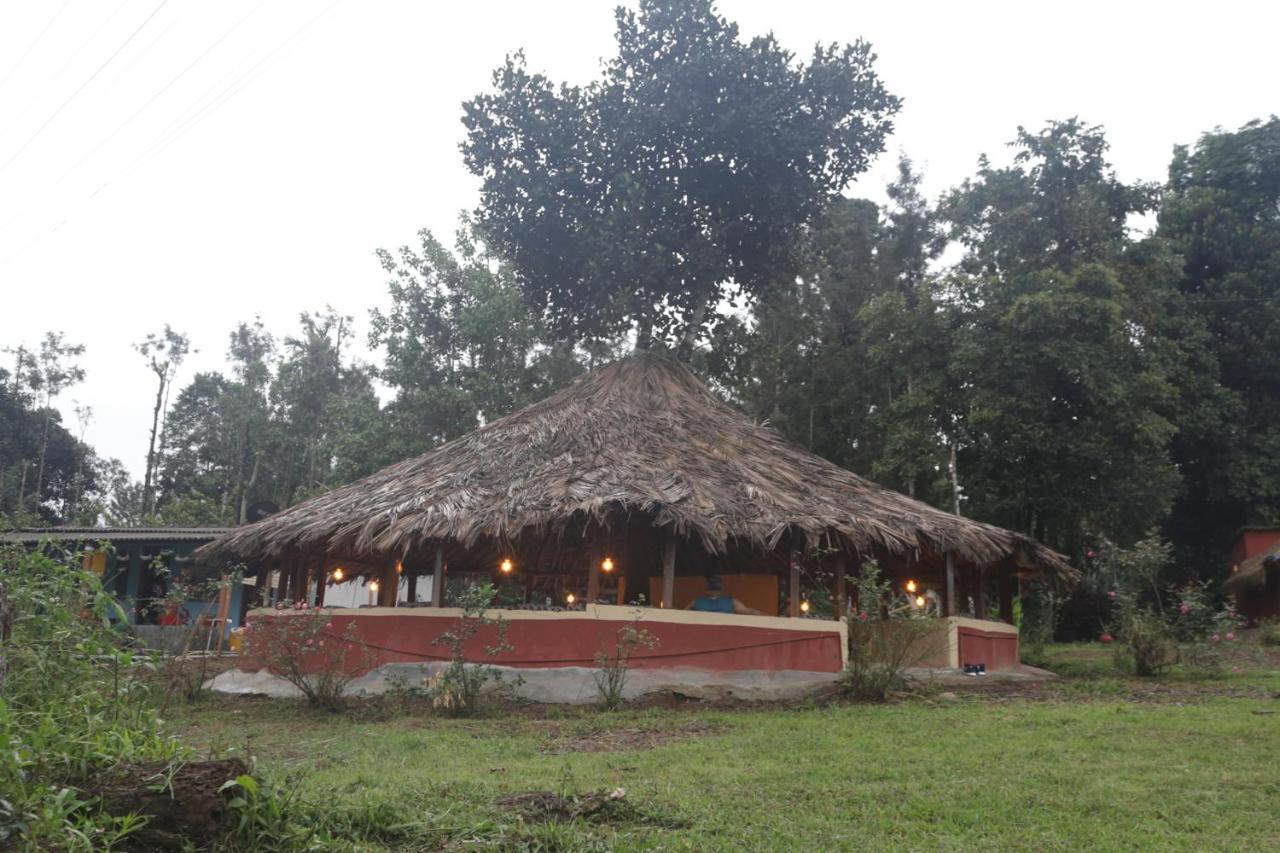 StoneAge Resort Ballupet Sakleshpur Exterior foto
